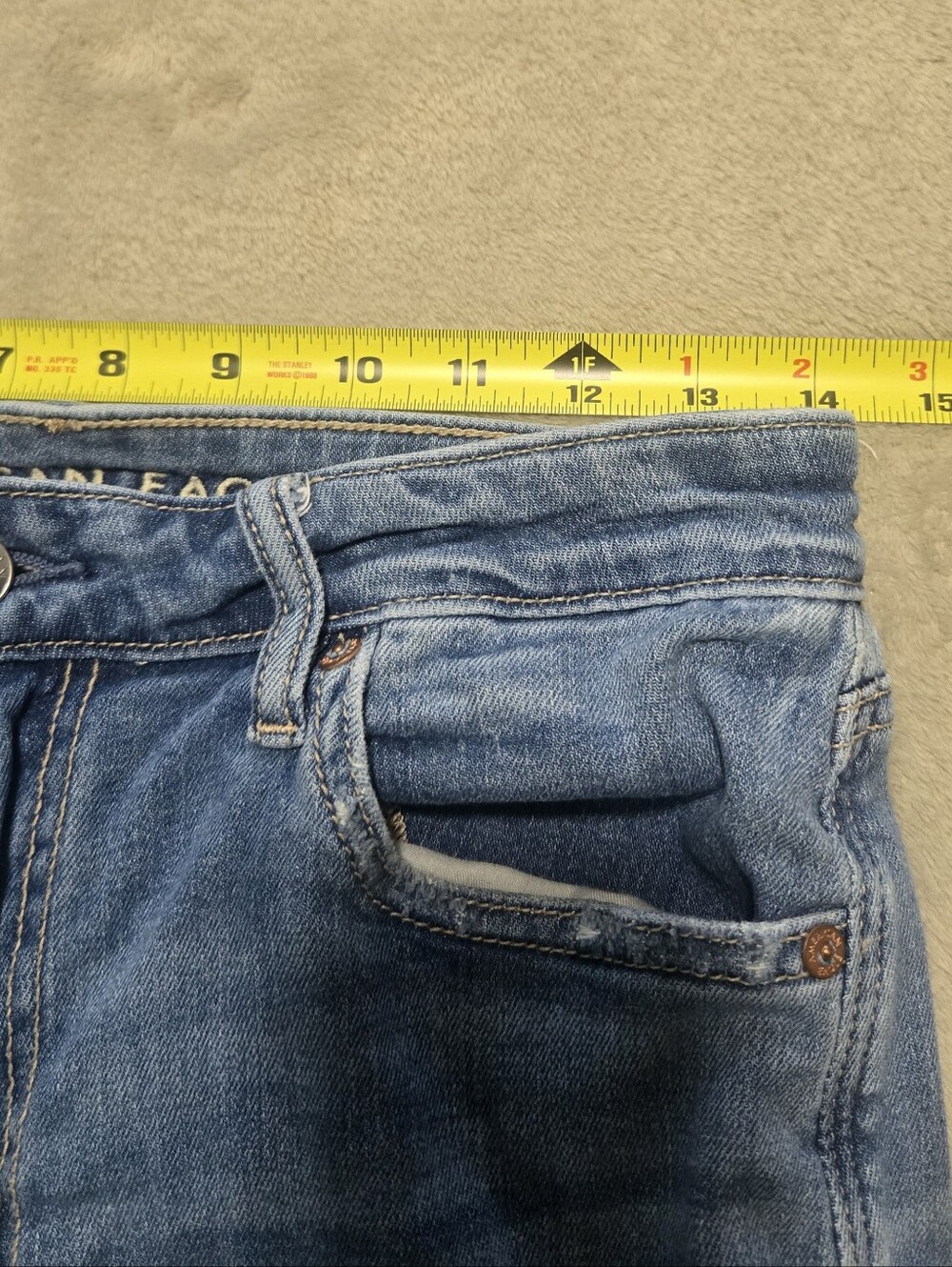 American Eagle Super High-Rise Baggy Wide Leg Jeans Womens Size 4 Short (28x27) - Picture 5 of 10